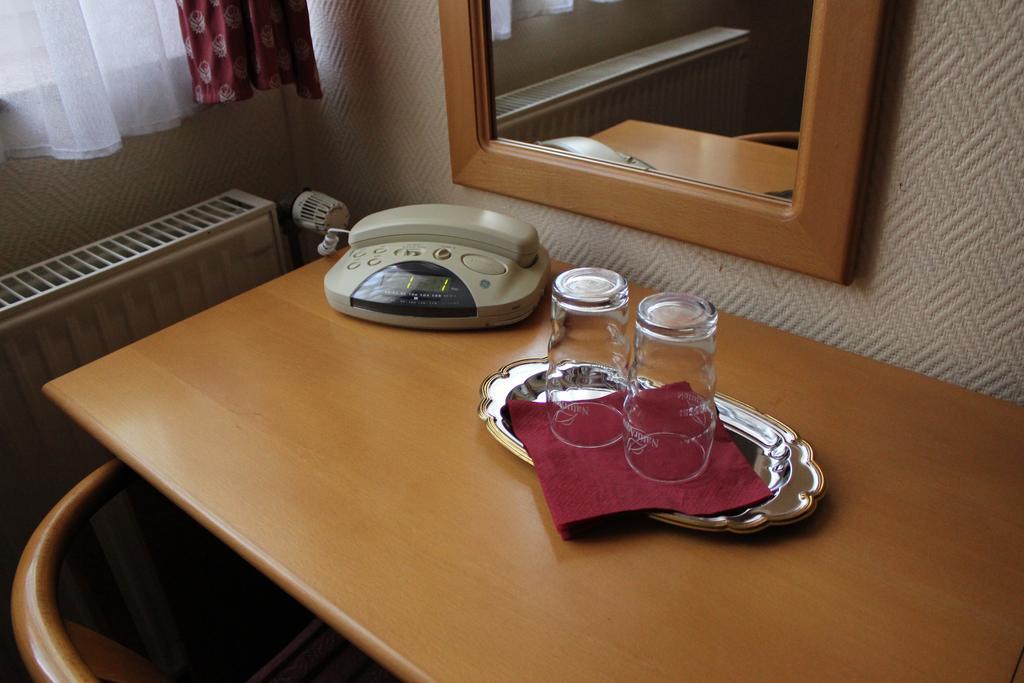 Hotel Blaha Lujza Balatonfured Ruang foto