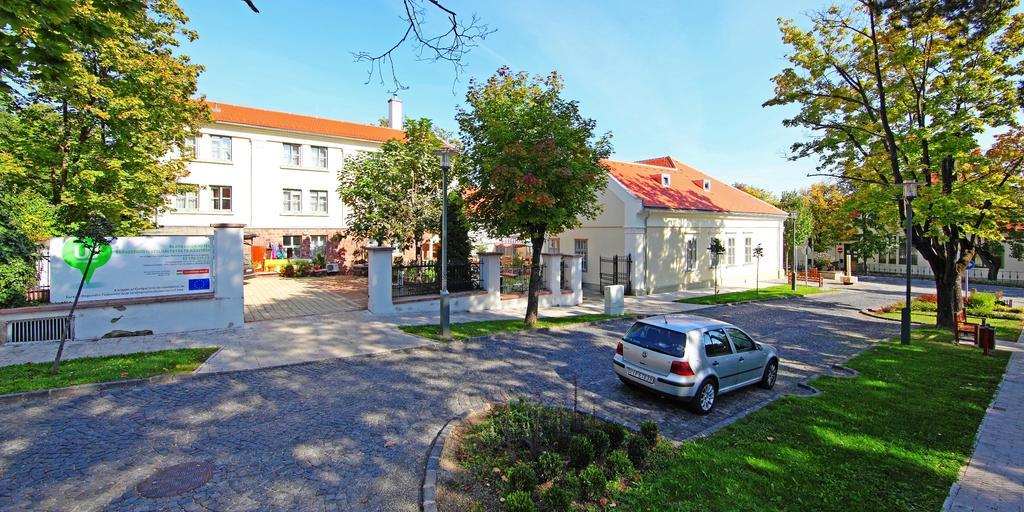 Hotel Blaha Lujza Balatonfured Bagian luar foto